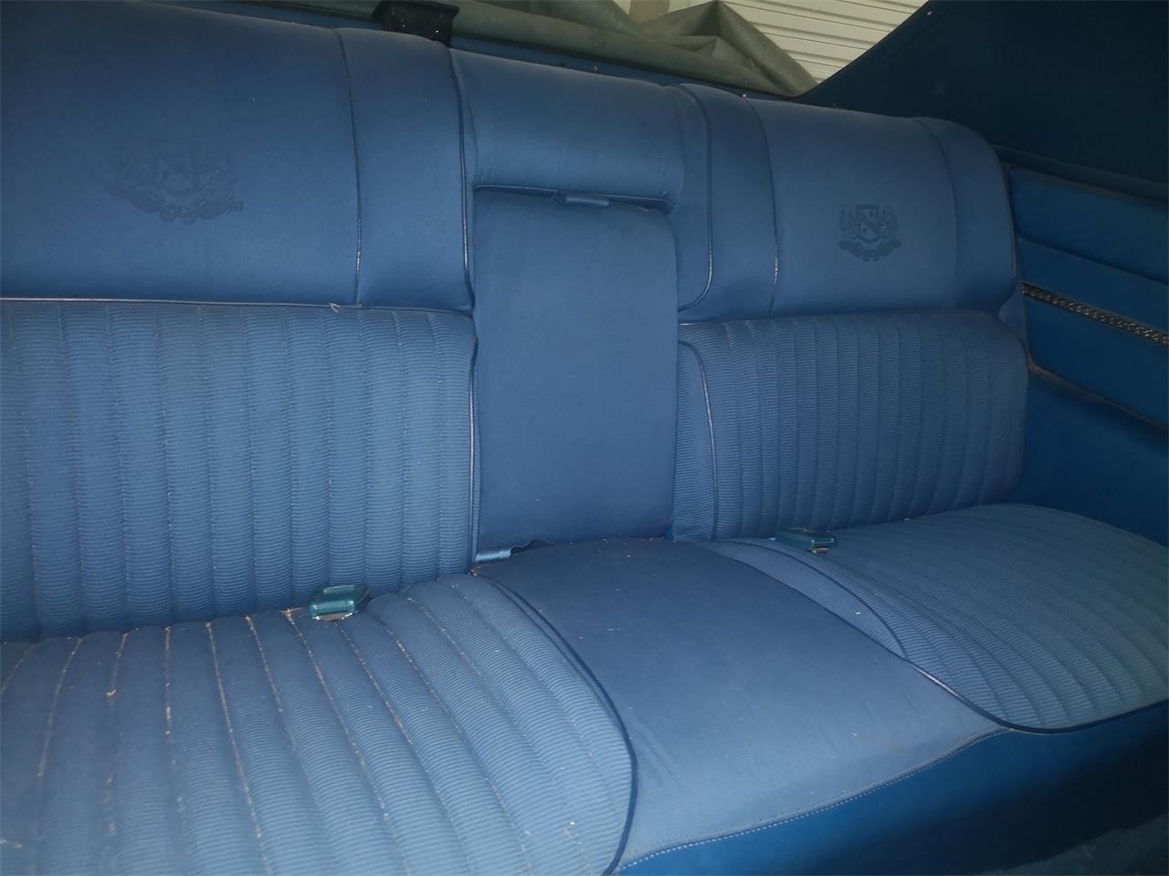 Chrysler-New-yorker-1974-Blue-Blue-4