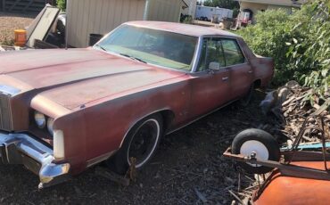Chrysler-New-yorker-1977-Red-Red-7