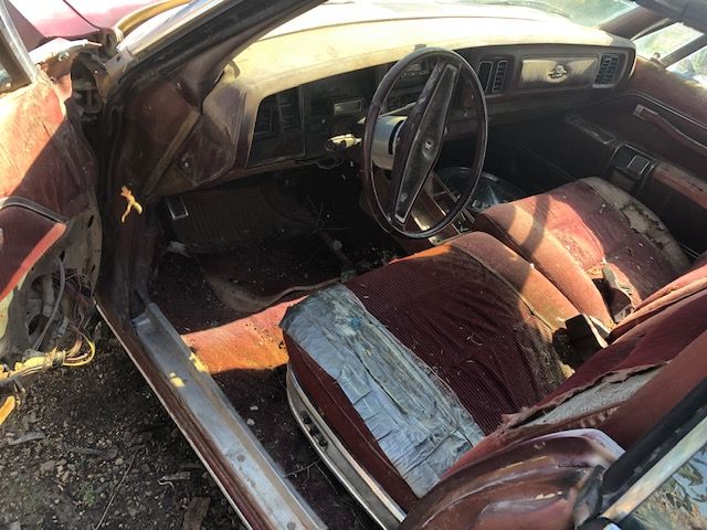 Chrysler-New-yorker-1977-Red-Red-8