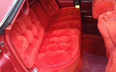 Chrysler-New-yorker-1978-Red-2