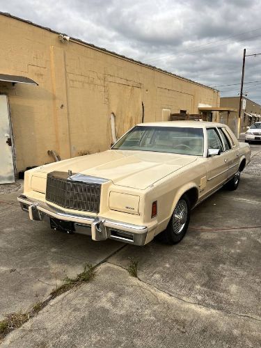 Chrysler-New-yorker-1979-5