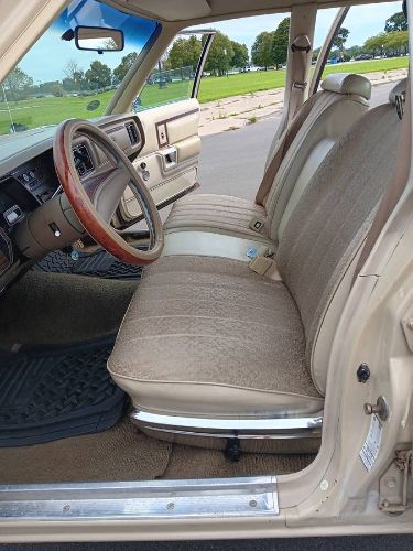 Chrysler-Newport-1976-14