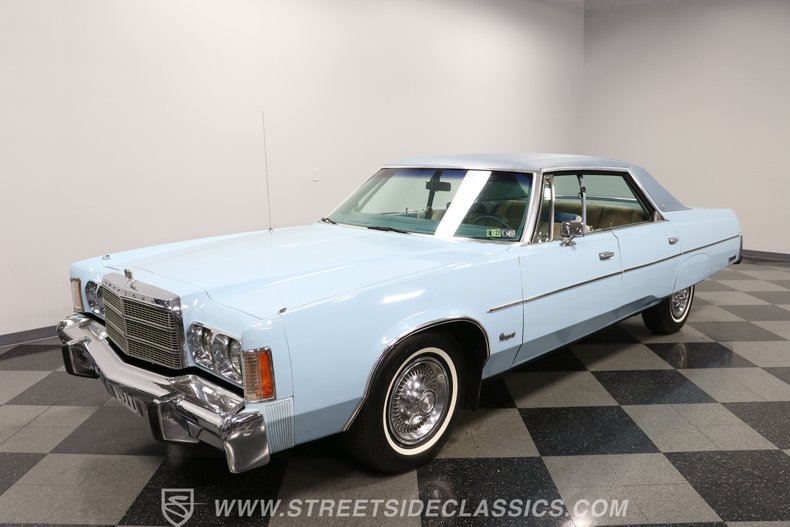 Chrysler-Newport-1977-Light-Blue-Blue-12
