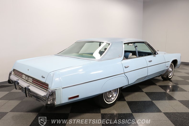 Chrysler-Newport-1977-Light-Blue-Blue-20