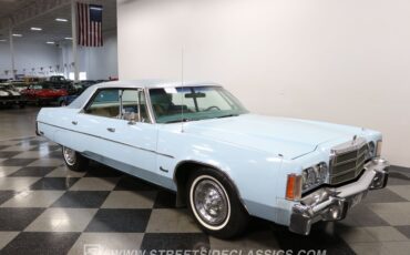 Chrysler-Newport-1977-Light-Blue-Blue-24