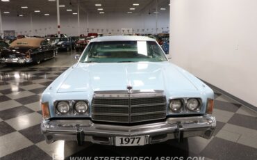 Chrysler-Newport-1977-Light-Blue-Blue-25