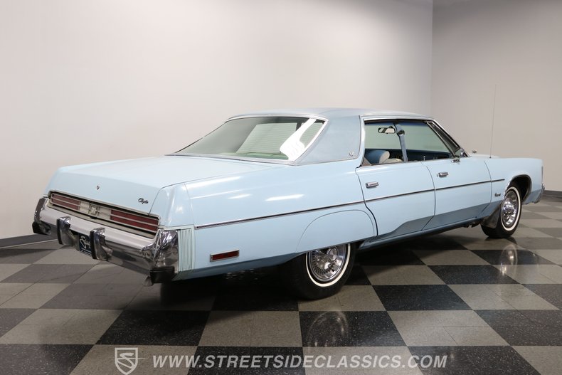 Chrysler-Newport-1977-Light-Blue-Blue-35