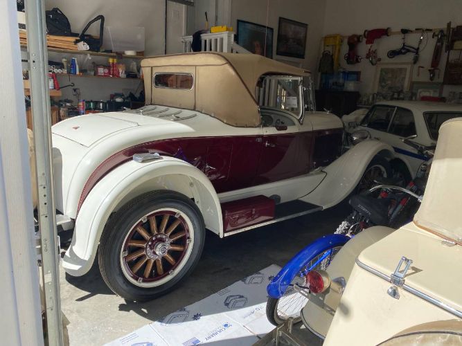 Chrysler-Other-1926-White-16