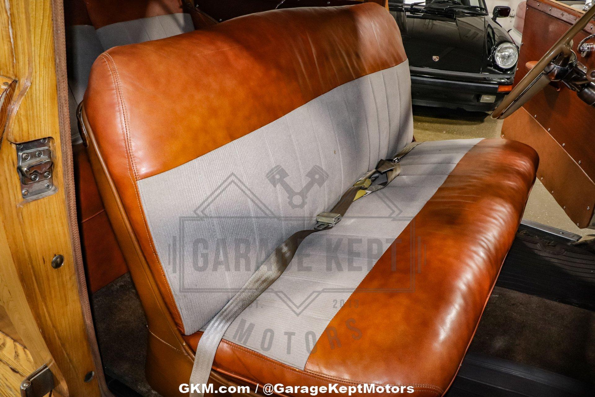 Chrysler-Other-1947-Tan-Brown-3
