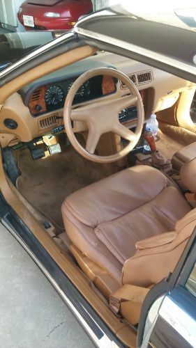 Chrysler-Other-1989-Burgundy-Tan-28
