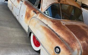 Chrysler-Saratoga-1952-White-17