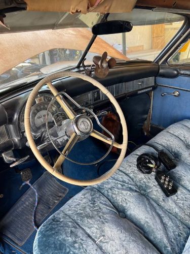 Chrysler-Saratoga-1952-White-5