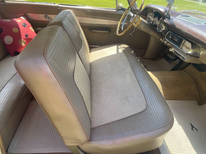 Chrysler-Windsor-1958-Bamboo-YellowErmine-Tan-18