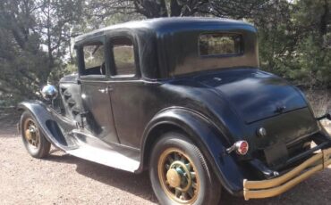 Chrysler-coupe-series-77-1930-black-4