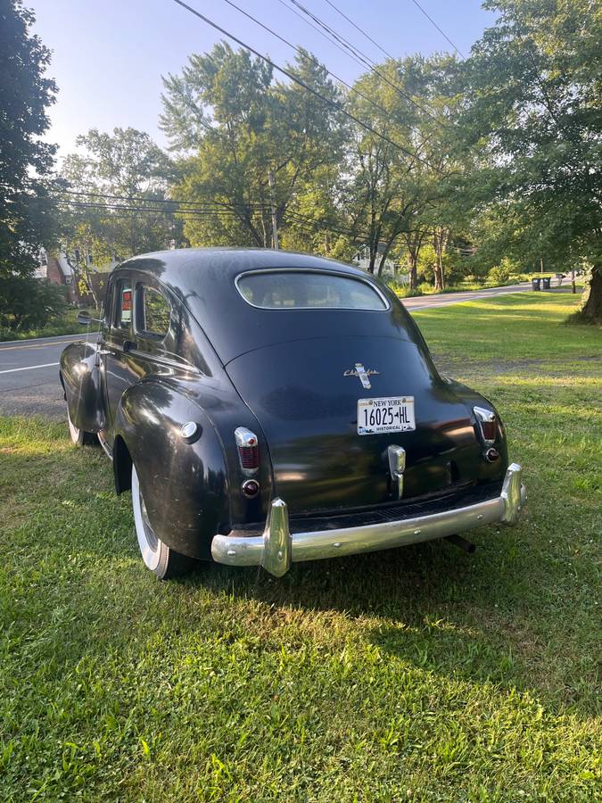 Chrysler-royal-1940-black-2