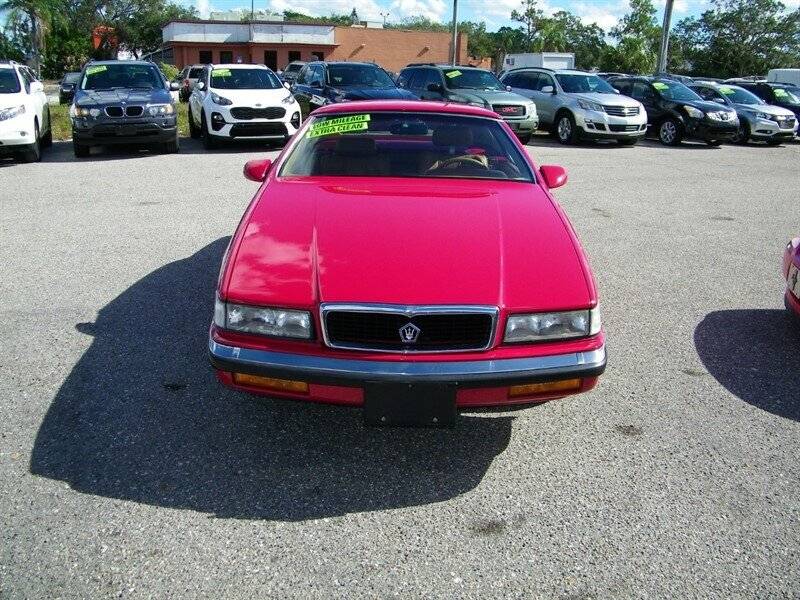 Chrysler-tc-1991-red-21