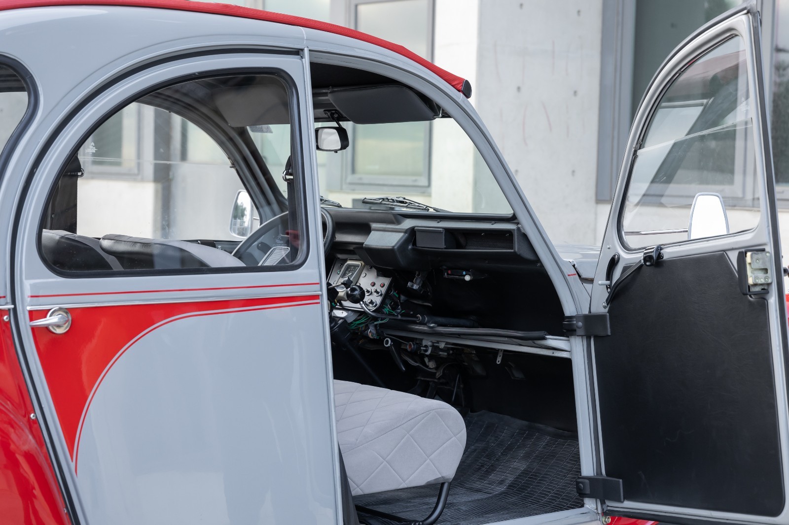 Citroen-2CV-1985-Convertible-21