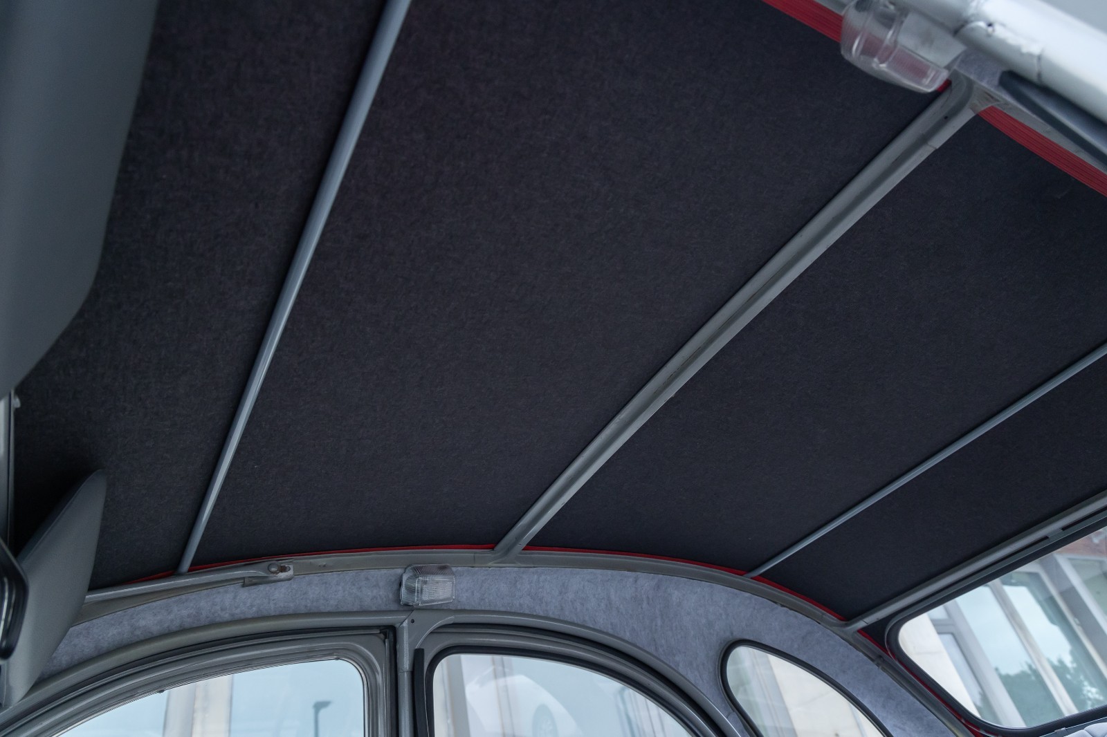 Citroen-2CV-1985-Convertible-34
