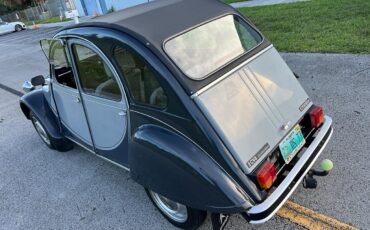 Citroen-2CV-1985-coupe-3