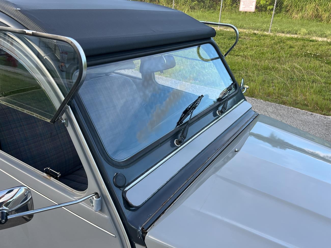 Citroen-2CV-1985-coupe-38