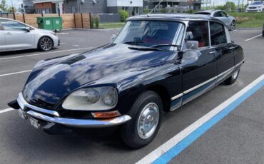 Citroen-Ds21-pallas-1971-Black-Burgundy-11