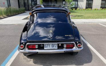 Citroen-Ds21-pallas-1971-Black-Burgundy-12