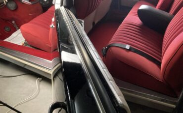 Citroen-Ds21-pallas-1971-Black-Burgundy-13