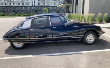 Citroen-Ds21-pallas-1971-Black-Burgundy-20