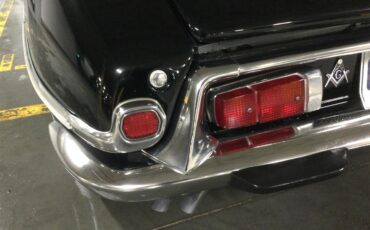 Citroen-Ds21-pallas-1971-Black-Burgundy-24