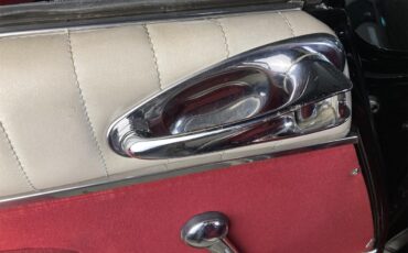 Citroen-Ds21-pallas-1971-Black-Burgundy-89