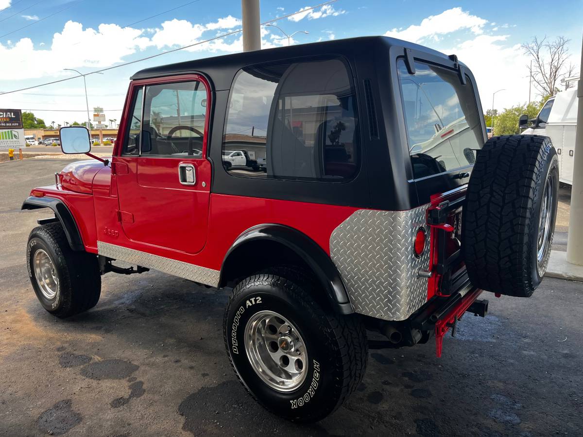 Cj7-renegade-1982-3