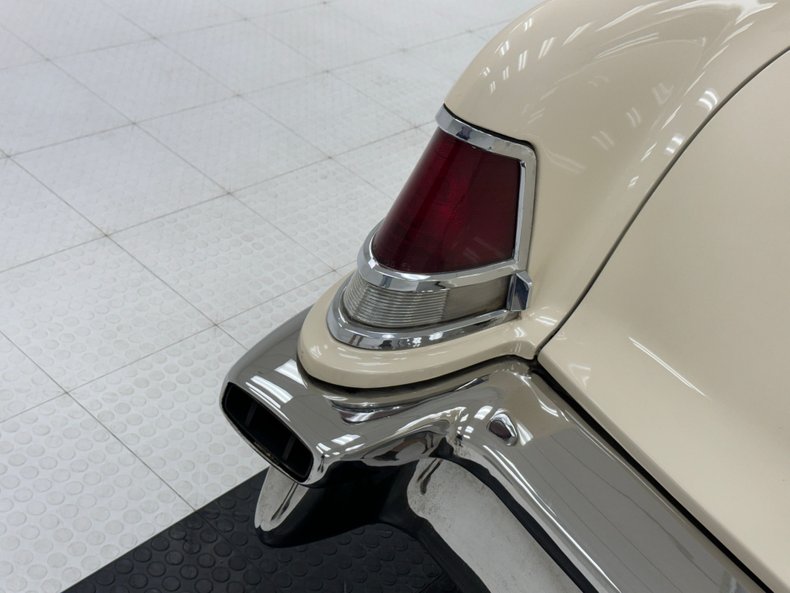 Continental-Other-1956-Cream-White-Deep-Red-19