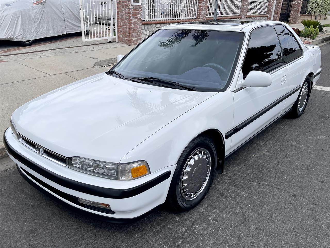 Cord-1991-White-Blue-24