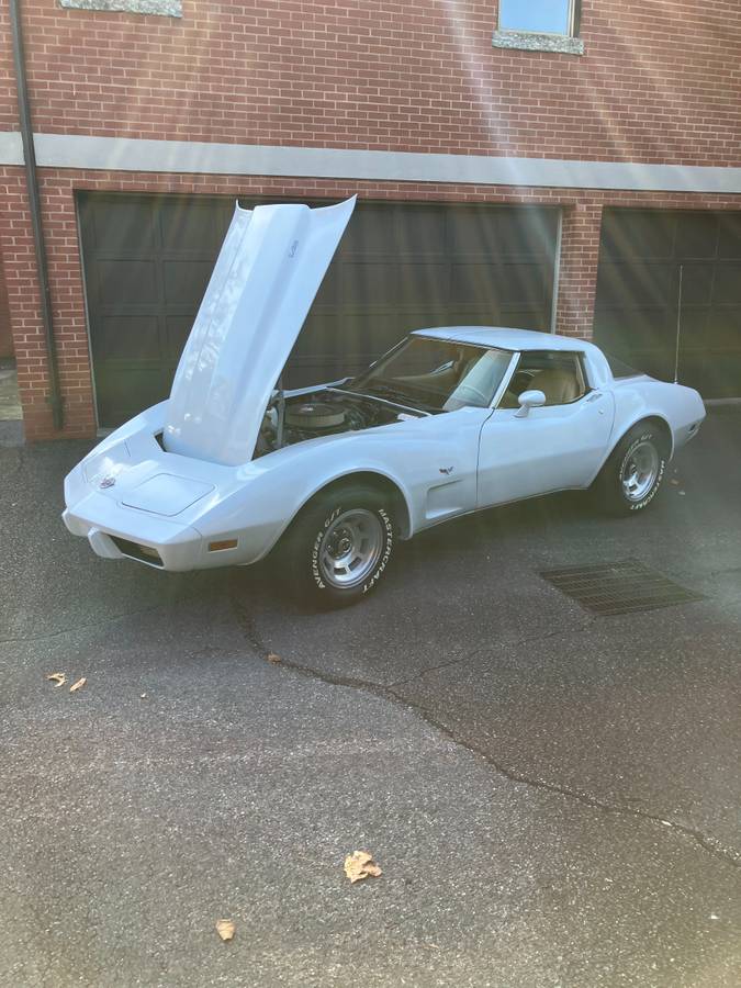 Corvette-1978-white-3