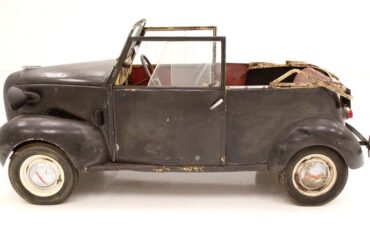 Crosley-Other-1942-Black-Oxblood