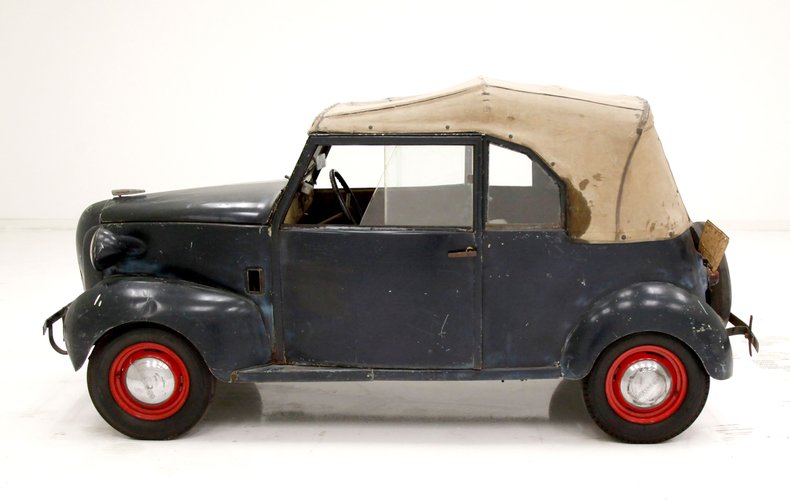 Crosley-Other-1942-Satin-Black-Oxblood
