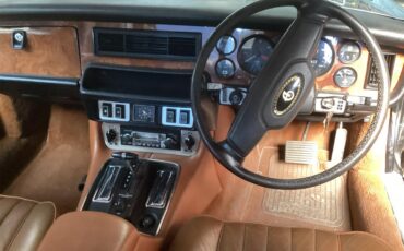 Daimler-Sovereign-1983-Metallic-green-Tan-11