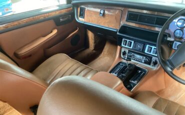 Daimler-Sovereign-1983-Metallic-green-Tan-12