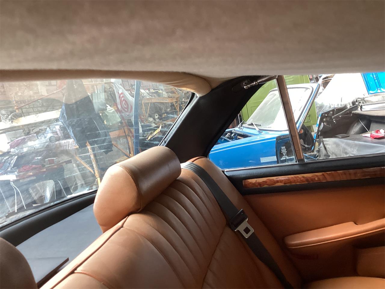 Daimler-Sovereign-1983-Metallic-green-Tan-6
