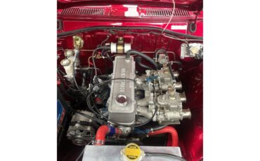 Datsun-1200-1988-Candy-Apple-RED-Black-9