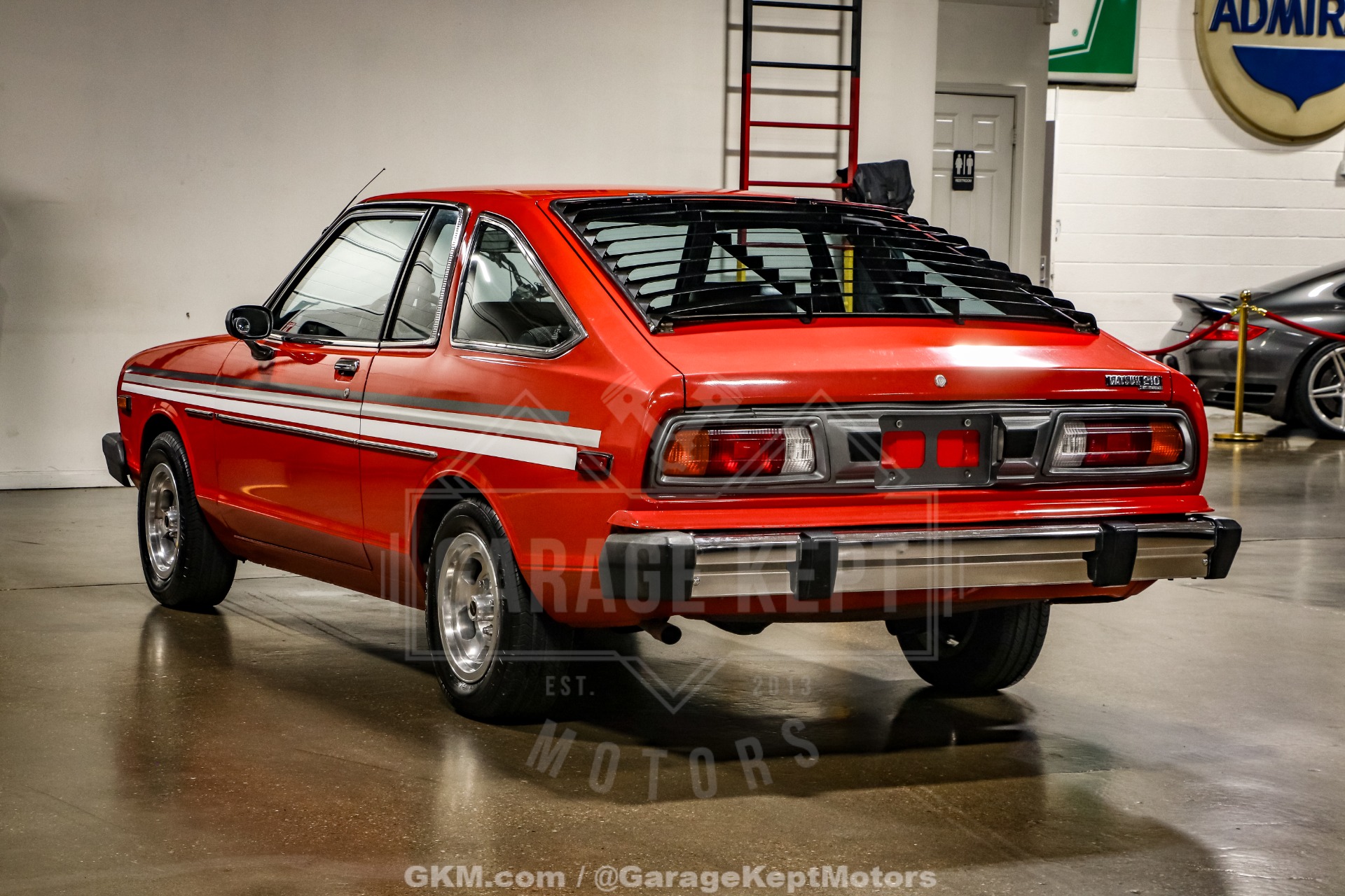 Datsun-210-1979-Red-Black-10