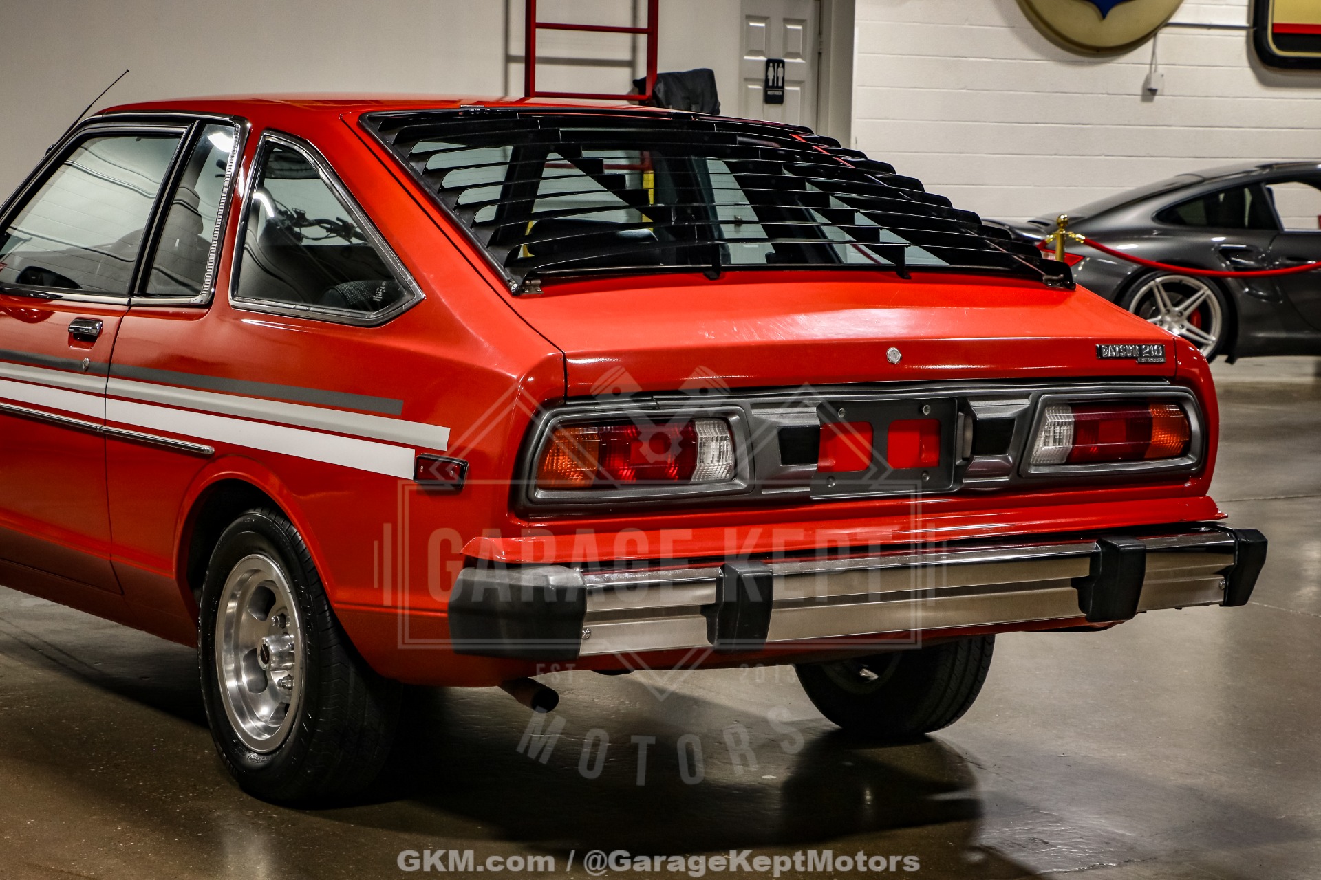 Datsun-210-1979-Red-Black-42