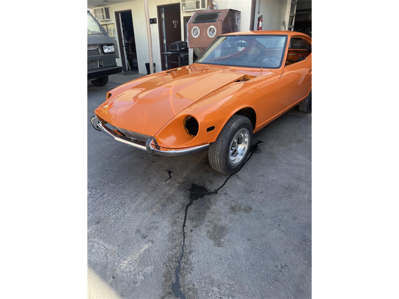 Datsun-240z-1970-Orange-Black-12