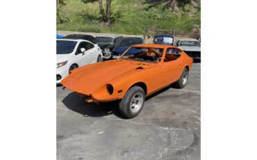 Datsun-240z-1970-Orange-Black-14