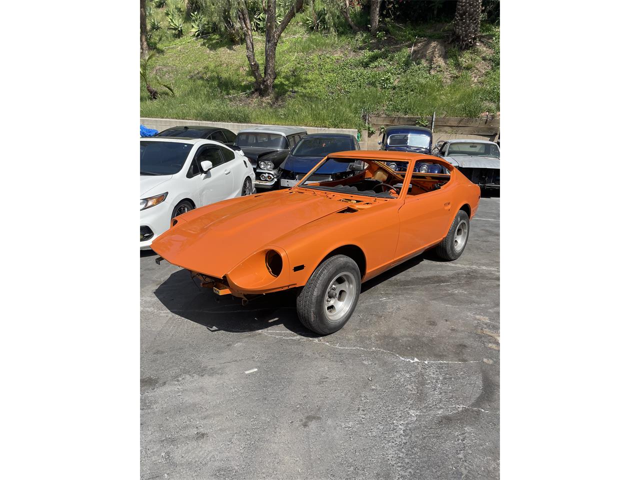 Datsun-240z-1970-Orange-Black-14