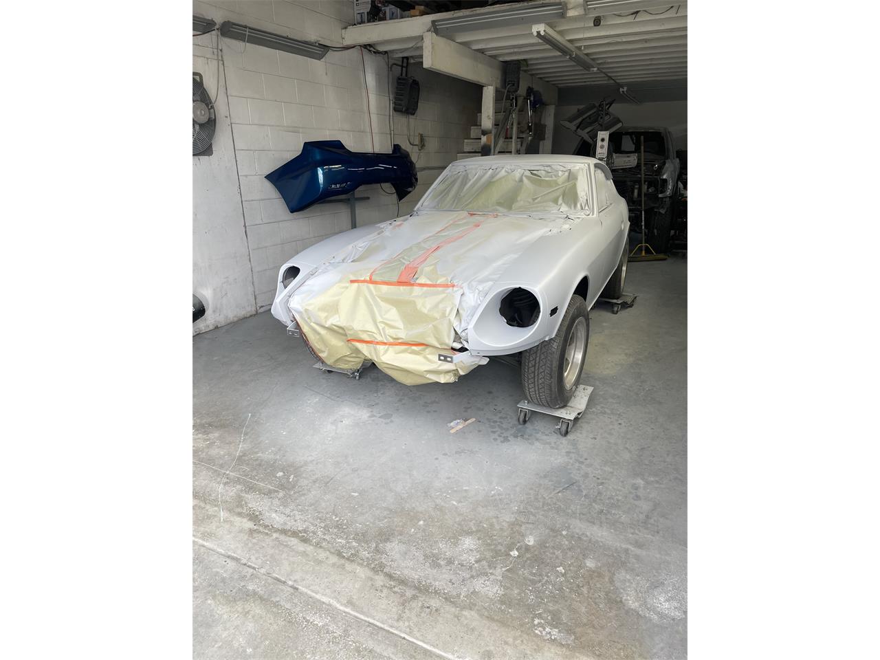 Datsun-240z-1970-Orange-Black-2