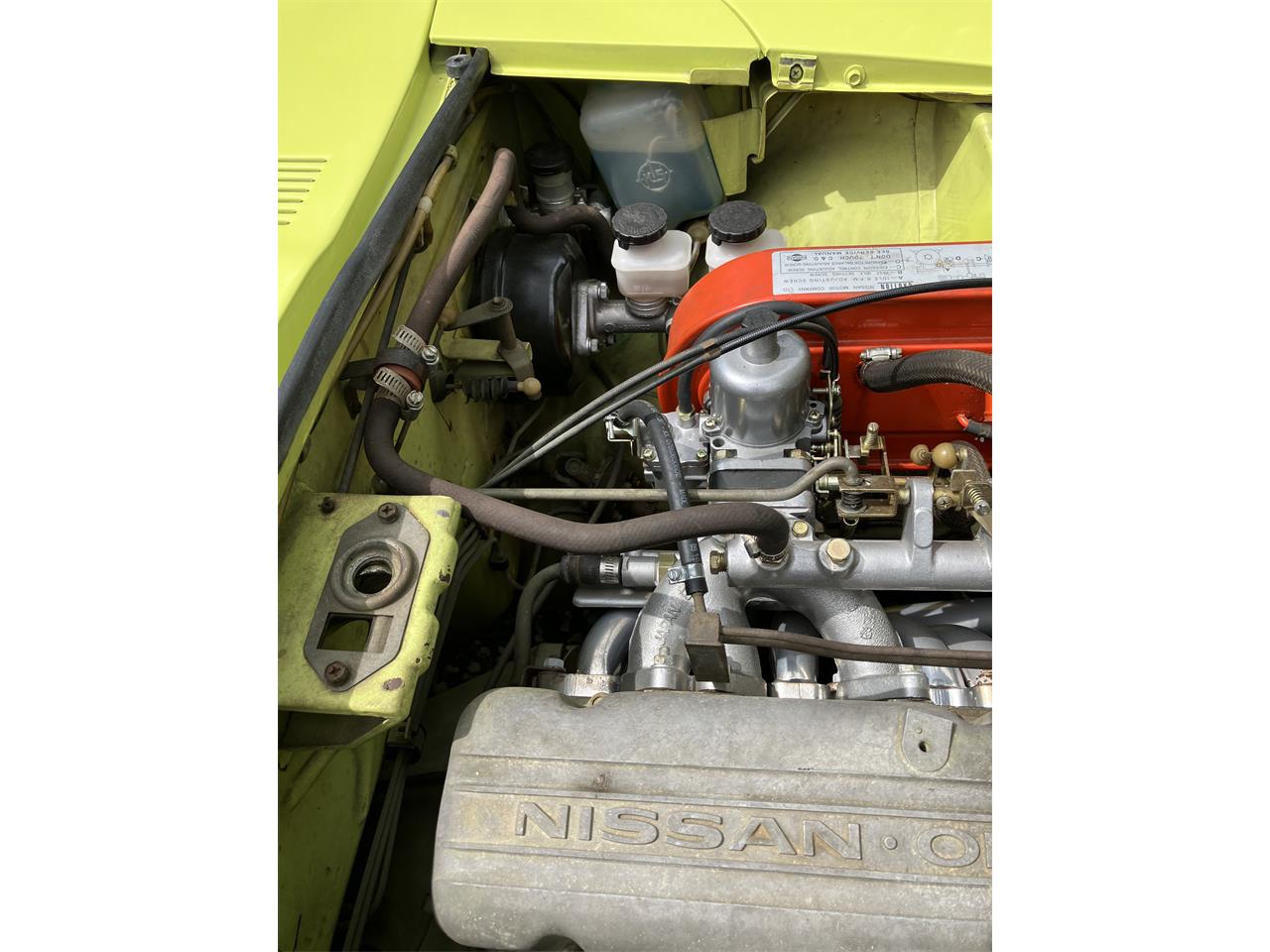 Datsun-240z-1972-Lime-Yellow-Code-112-Black-8