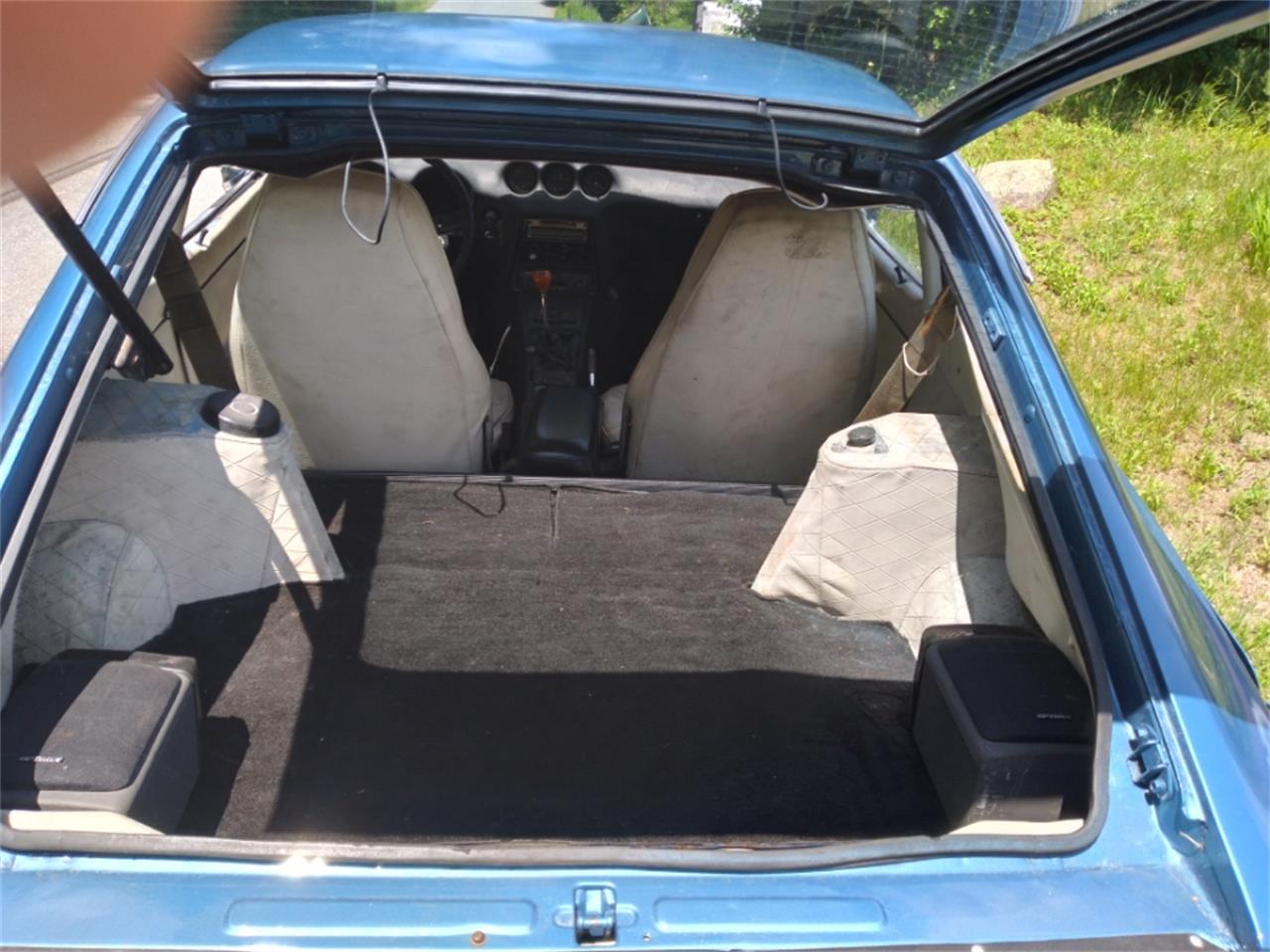 Datsun-240z-1973-Blue-White-2