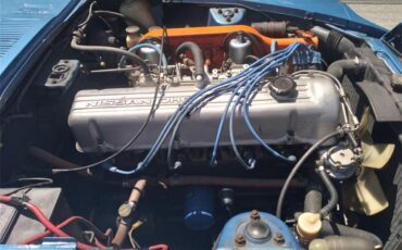 Datsun-240z-1973-Blue-White-4