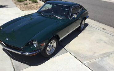 Datsun-240z-1973-Green-Orangeblack-1